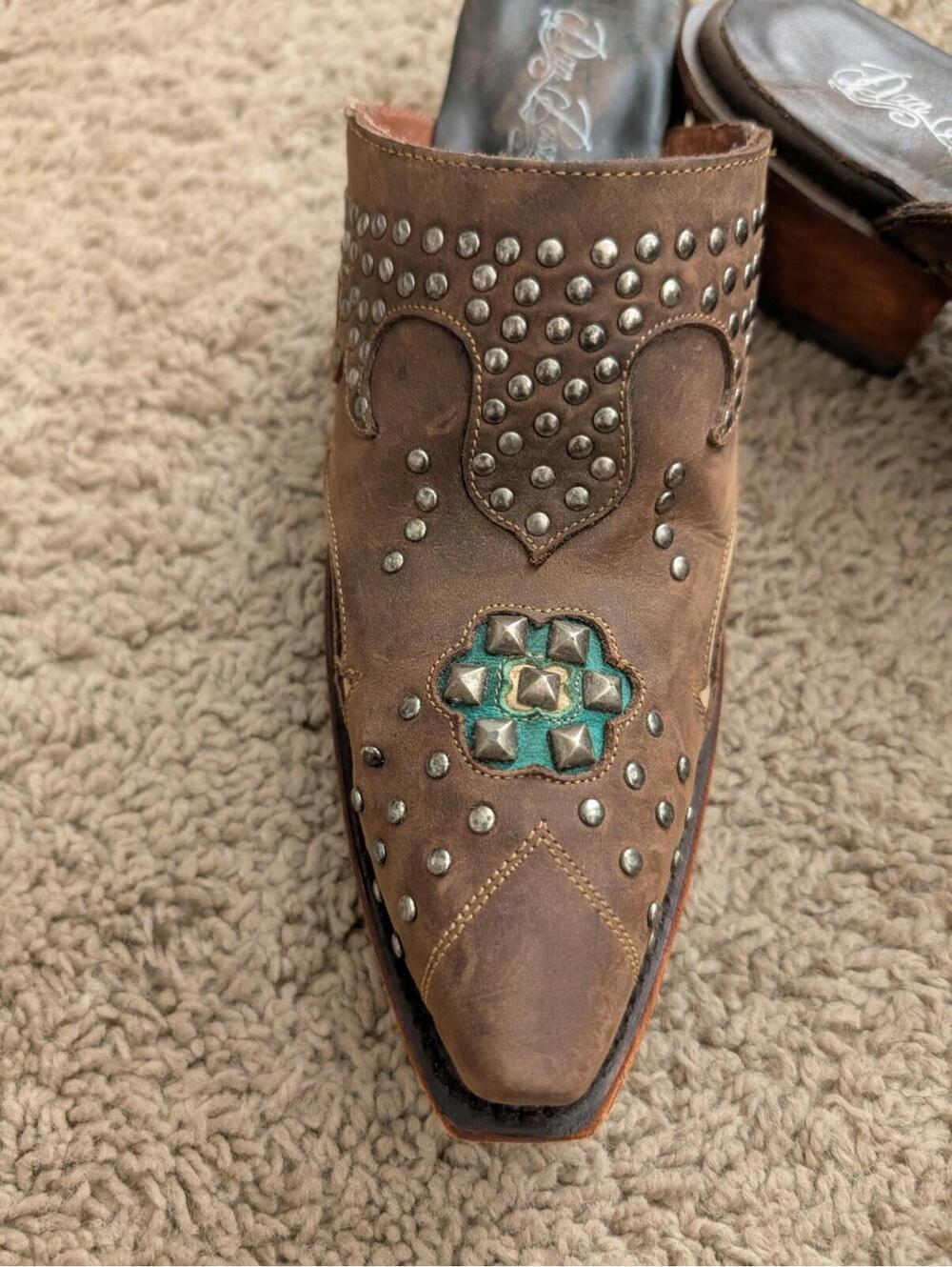 Coastal Cowgirl Dan Post Studded Leather Mules Turquoise Western Sz 7.5 - Picture 2 of 6